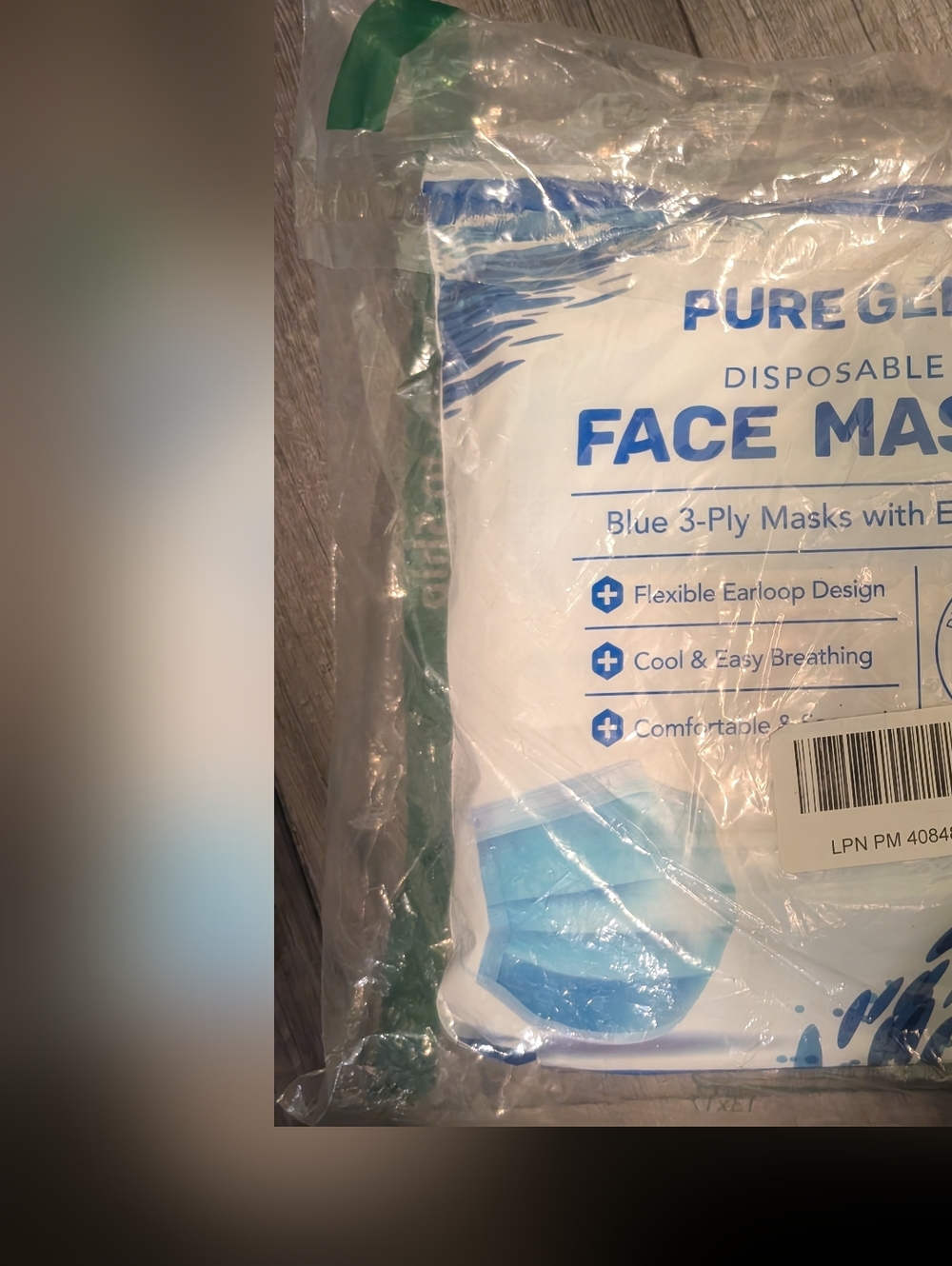 Bundle Of 934 Disposable Masks - Picture 4 of 16